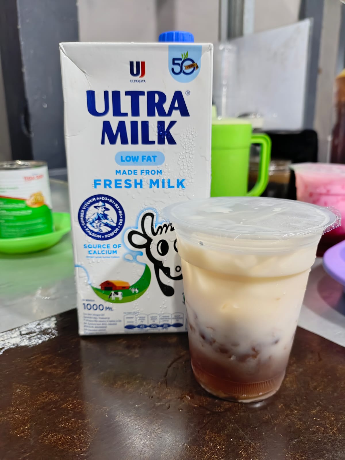 Es Kopi Cocopandan Susu